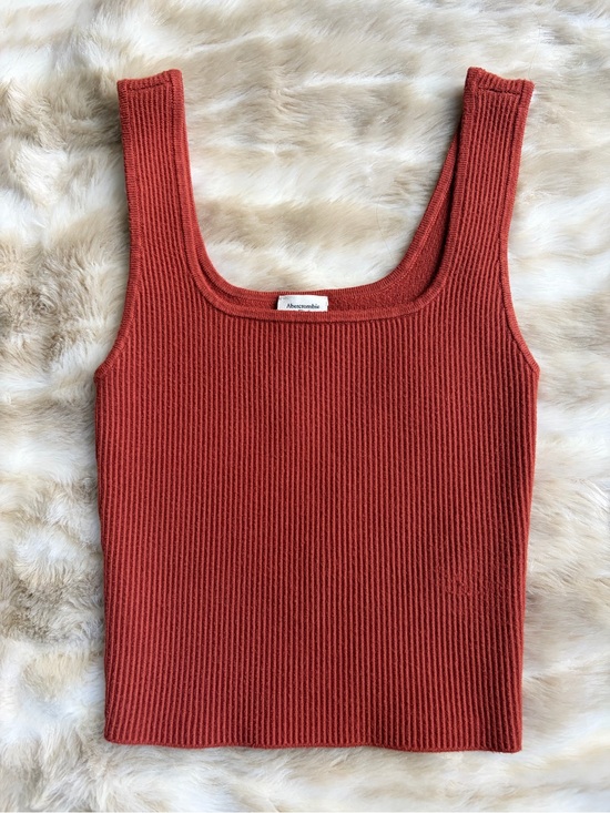 Abercrombie & Fitch Tops - Abercrombie square neck tank
